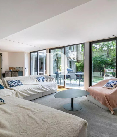 PARIS 16 – LA MUETTE / PASSY- 3 CHAMBRES – JARDIN PRIVATIF
